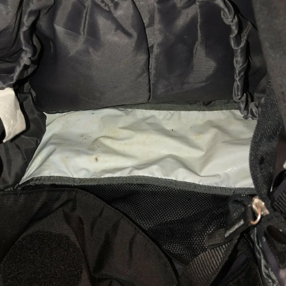 COLUMBIA Black Messenger Diaper Baby Bag with Shoulder Strap